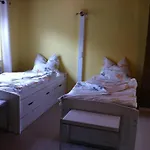 Modernes Studio Apartment Im Duesseldorfer Norden