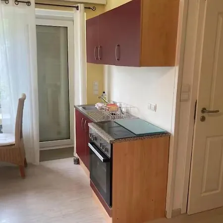 Apartment Modernes Im Duesseldorfer Norden *